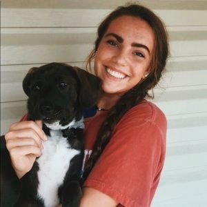 Meet your Posher, Emily